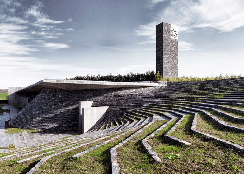 dezeen's tweet photo. Celebrate Eid al-Fitr by browsing a selection of stunning mosques on Dezeen: https://t.co/JpYEsh6dtr #EidalFitr2016 https://t.co/wM5Xi3VNGg