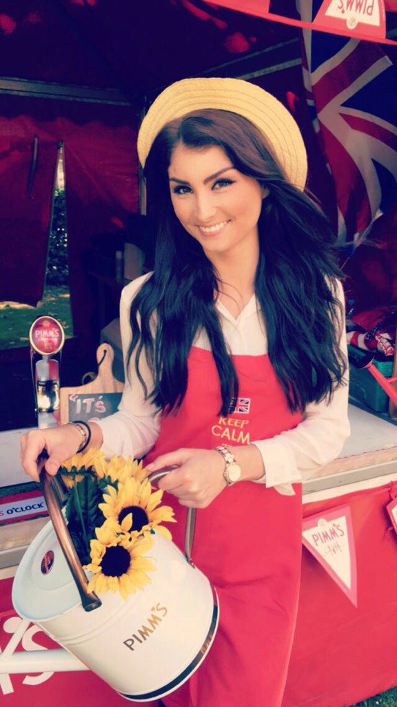 GBeventsUK's tweet photo. Escape The Office For The Perfect Pimms  #GBeventsUK #summerinthesquare @GBeventsUK @PimmsGB @DiageoGB https://t.co/13XQCTZZQH