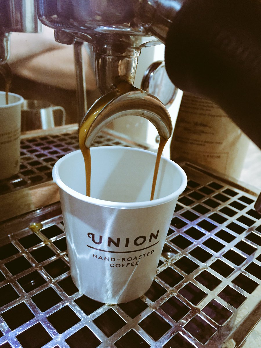 annagh_butler's tweet photo. What a busy day! #CoffeeLife #Work thanks @Unionroasted @MattKennedy104 @kate_t85 #SuperRev https://t.co/Ir2PAkU5vi