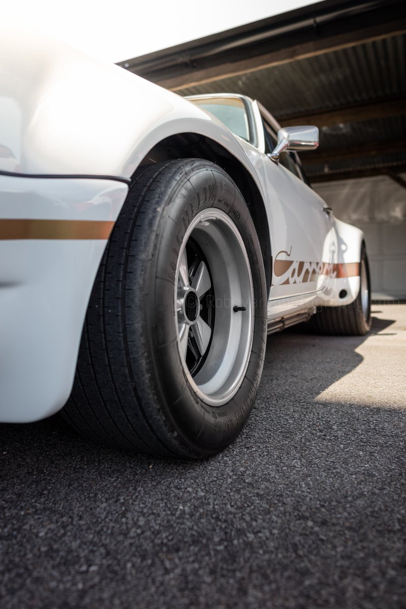 robertovery's tweet photo. CHOSEN FEW #DUNCANHAMILTON https://t.co/suEYlJ2PrH