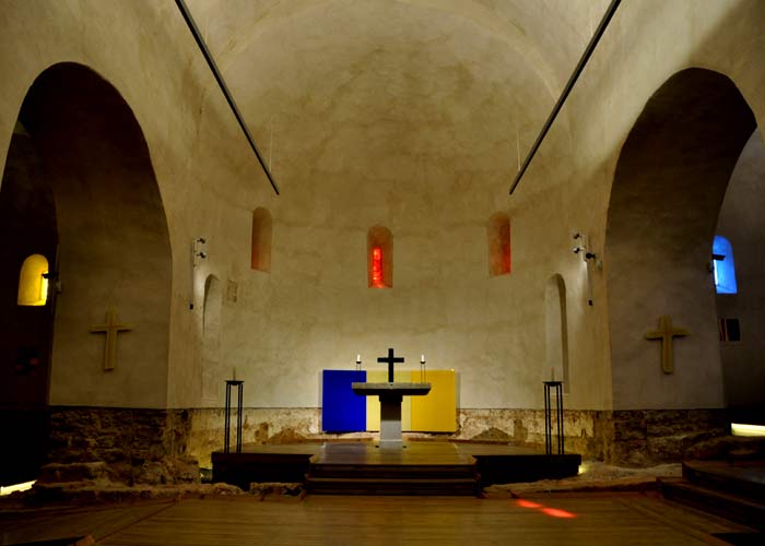 AbMontserrat's tweet photo. #SantaCecília #Montserrat #SeanScully us ho perdreu? @MuseuMontserrat @catexperience https://t.co/sEaWSqnCNz https://t.co/vaVaTlID3y
