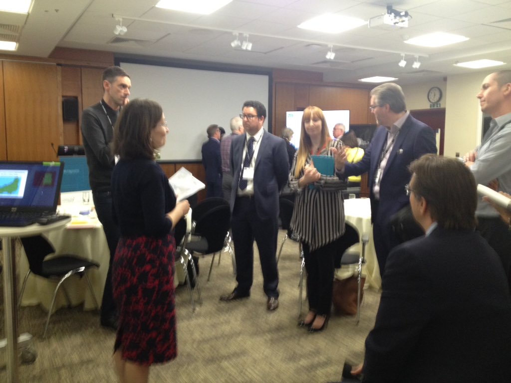 FlynneRushton's tweet photo. Jonathan& @mariagandara presenting @MacmillanCymru's telemed service 4 head&neck patients #DigitalOP #kfdigital16 https://t.co/Qqw2hLgP8d