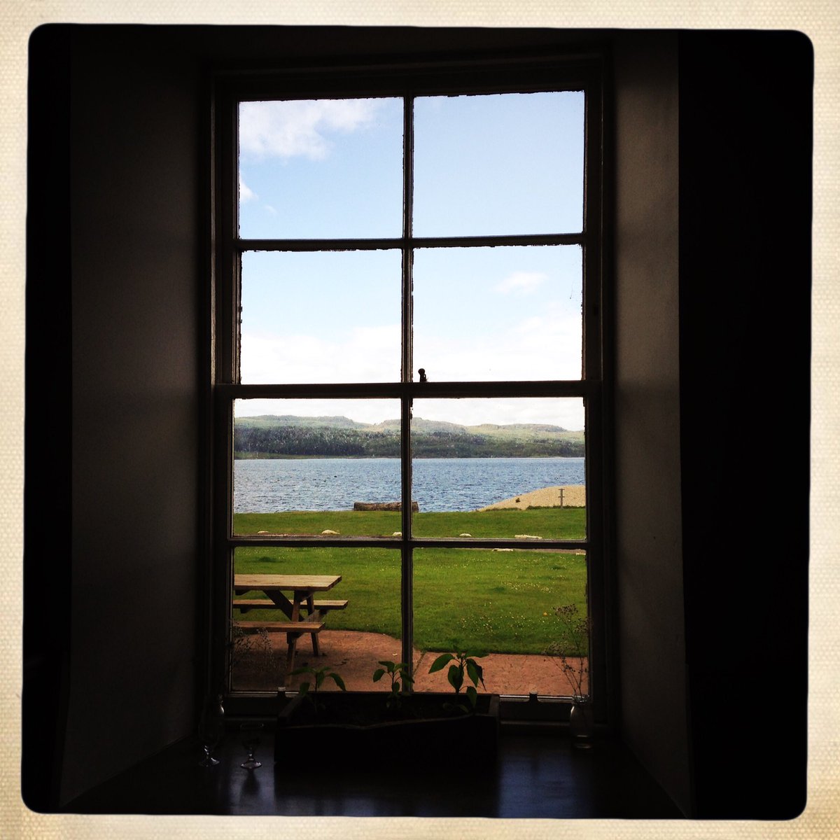 <a href="/_Oystercatcher/">The Oystercatcher</a> Otterferry - food and views to die for, great staff and house dog. Only midges spoiling paradise.
