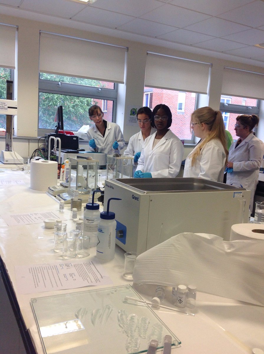 KeeleHealthOWP's tweet photo. @KeeleMPharm  Summer School @SG_Balfour Painsley Coll @BirchesHead @Thomas_Telford @StThomasMoreCA @StaffordGrammar https://t.co/hfJNmb4Tpb