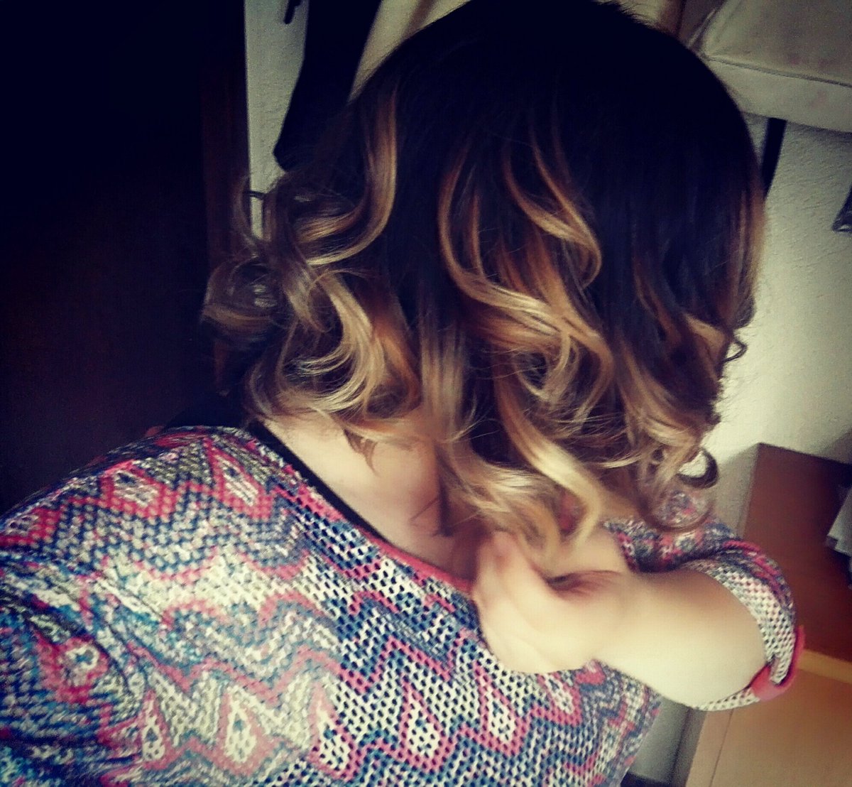 Yeva102's tweet photo. don't think ; just do it 

#friseur #malwasanderes #wieimmer https://t.co/0lFLQTWz9p