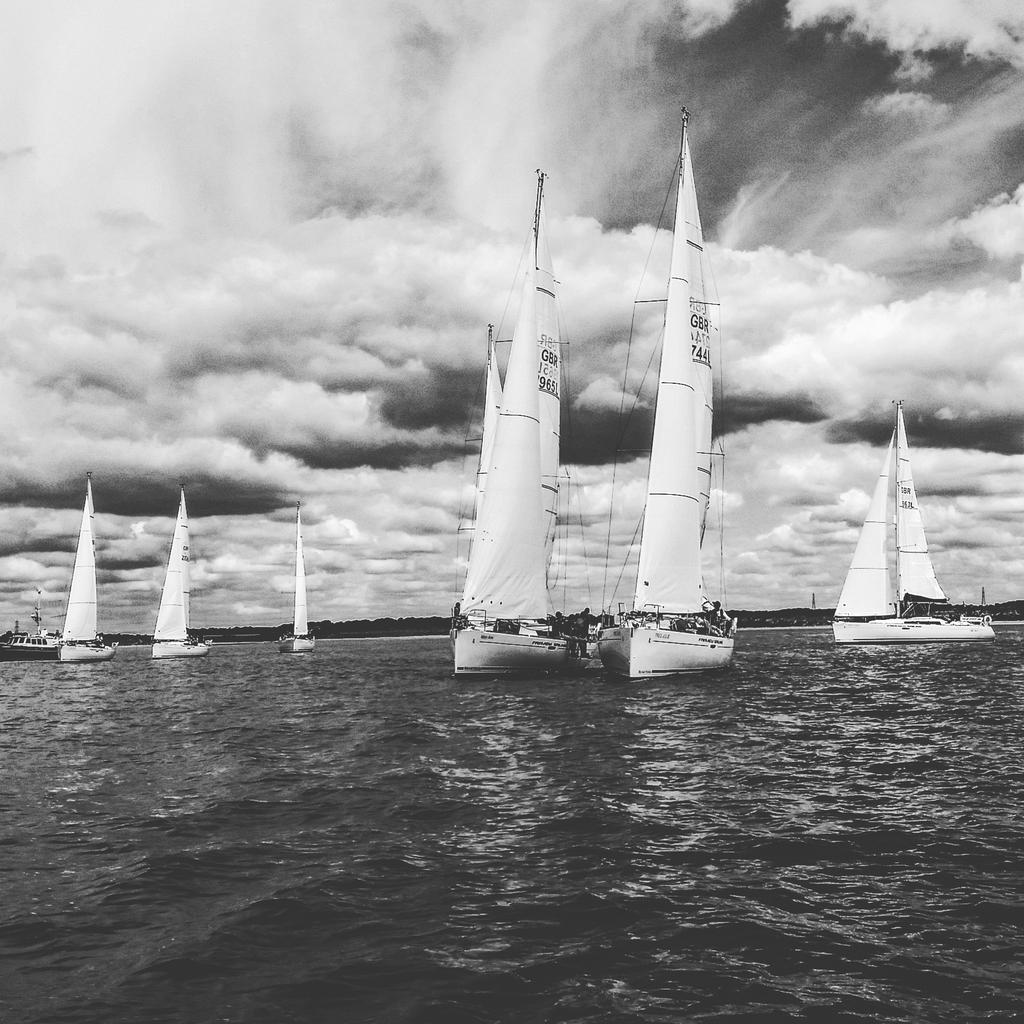 theRampageEvent's tweet photo. Full throttle in the Oracle Partners Sailing Regatta. Great for networking and great fun #oraclesail #regatta https://t.co/VBxMof8iMH