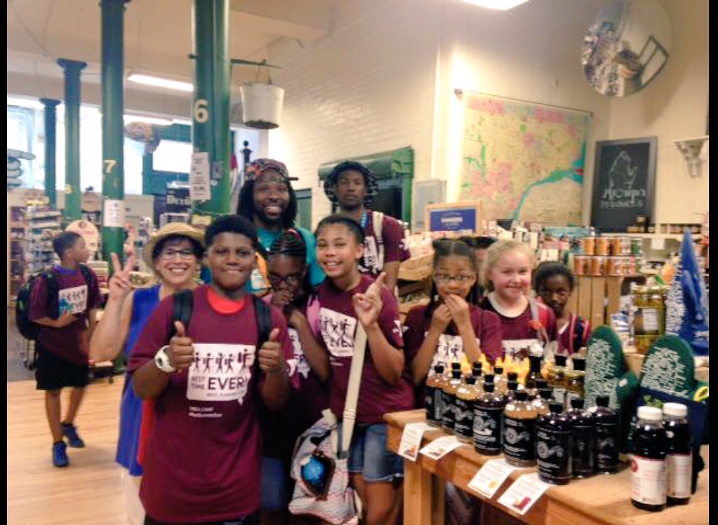 Enjoy_The_D's tweet photo. Fantastic group of tour-going kids from the Boll Family @YMCADetroit summer camp program! @devries1887 #EnjoytheD https://t.co/kqYL1f5ZxQ