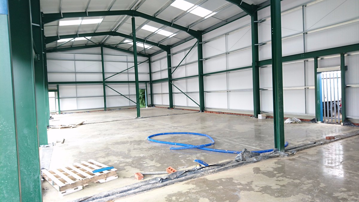 DecalsDirect's tweet photo. New space!!! loads of room https://t.co/EBYPGaStb7
