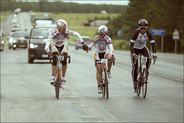 They're off! The world's longest bike race covering 9,200 km across Siberia
siberiantimes.com/sport/others/f…
