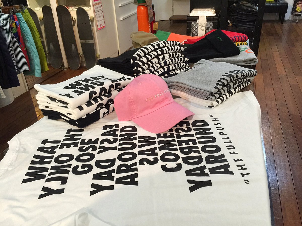 fullpush_jp's tweet image. 取り扱い店舗
PROOF
@proofkyoto 

〒604-8035
京都府 京都府京都市中京区
新京極三条下る桜の町407-1 
詩の小路ビル 2F

075-255-0007 
rakuten.ne.jp/gold/proof-web…