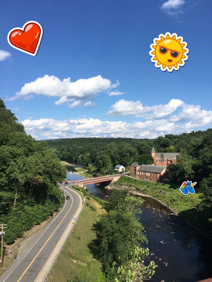 DrGrasshopper's tweet photo. Having a magical time in upstate #newyork #standardhighline today and then to the... https://t.co/tb4FUEkmIG https://t.co/XjDxtz1WCu