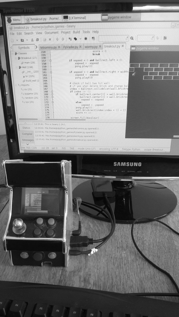 PlayChimp's tweet image. Coding the classic Breakout game in Python on the PiCo #pico #gamedev #codegameswithpico