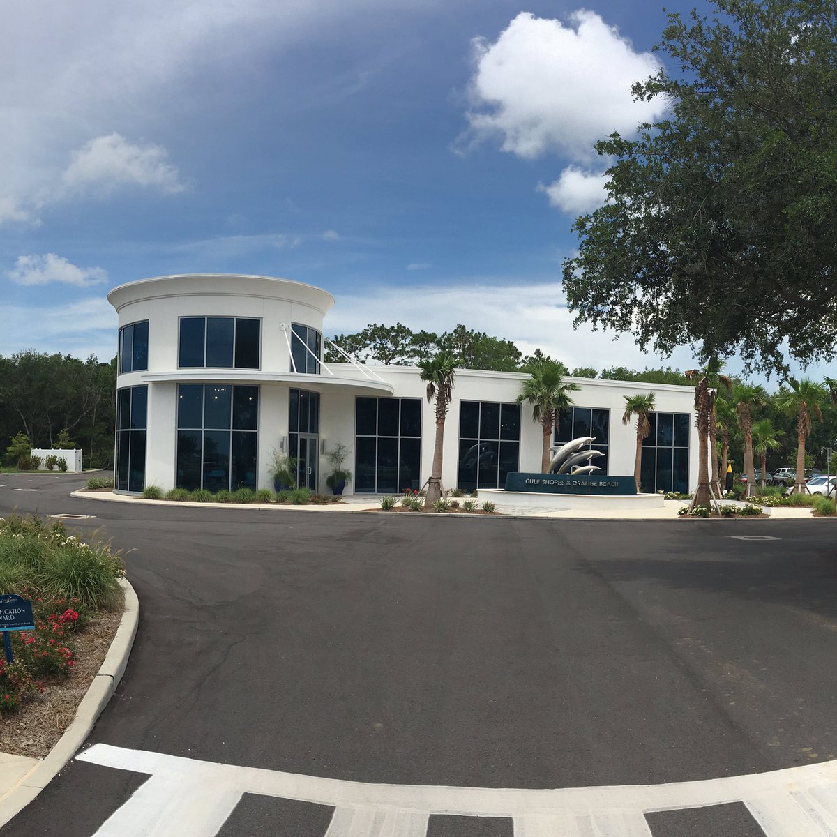 Force5Walls's tweet image. Gulf Shores / Orange Beach Visitor Center complete. FoxBlock ICF walls including the radius. #FoxBlock @FoxBlocksICF