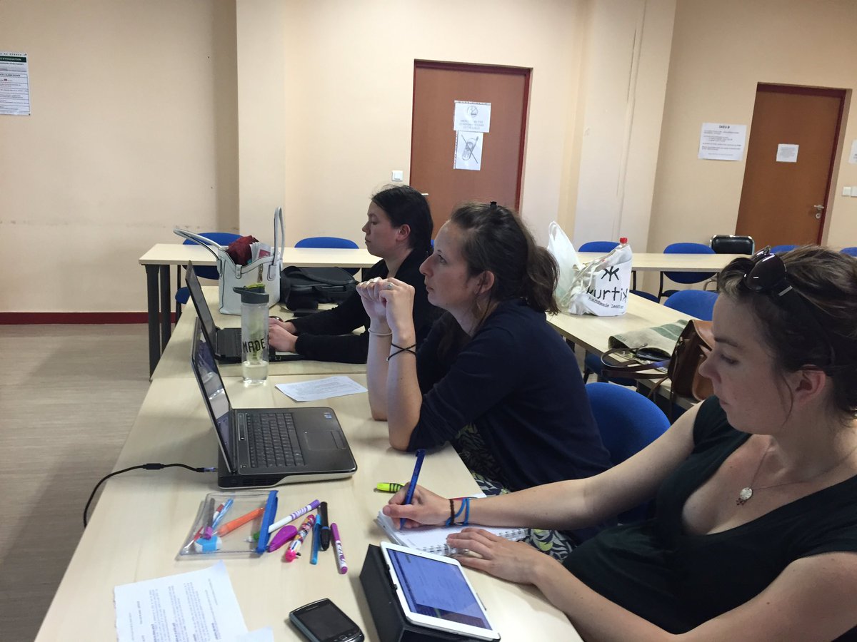 jcerennes's tweet photo. Formation Wordpress pour les membres de JCE Vitre par Sebastien de la @jcesaintbrieuc #formation #generup #jcef https://t.co/xjazjvNcY4