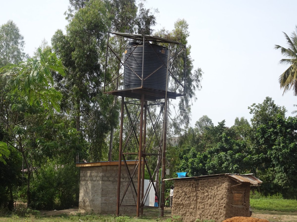 BusiaWater's tweet photo. #Siringa solar powered borehole ,Bunyala West ,Bunyala 
#Ojaamong serving all. https://t.co/fvb9lSLO6V