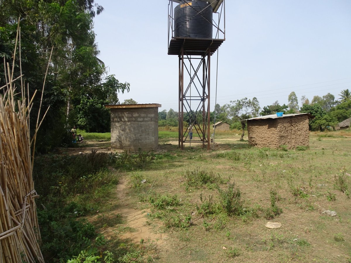BusiaWater's tweet photo. #Siringa solar powered borehole ,Bunyala West ,Bunyala 
#Ojaamong serving all. https://t.co/fvb9lSLO6V