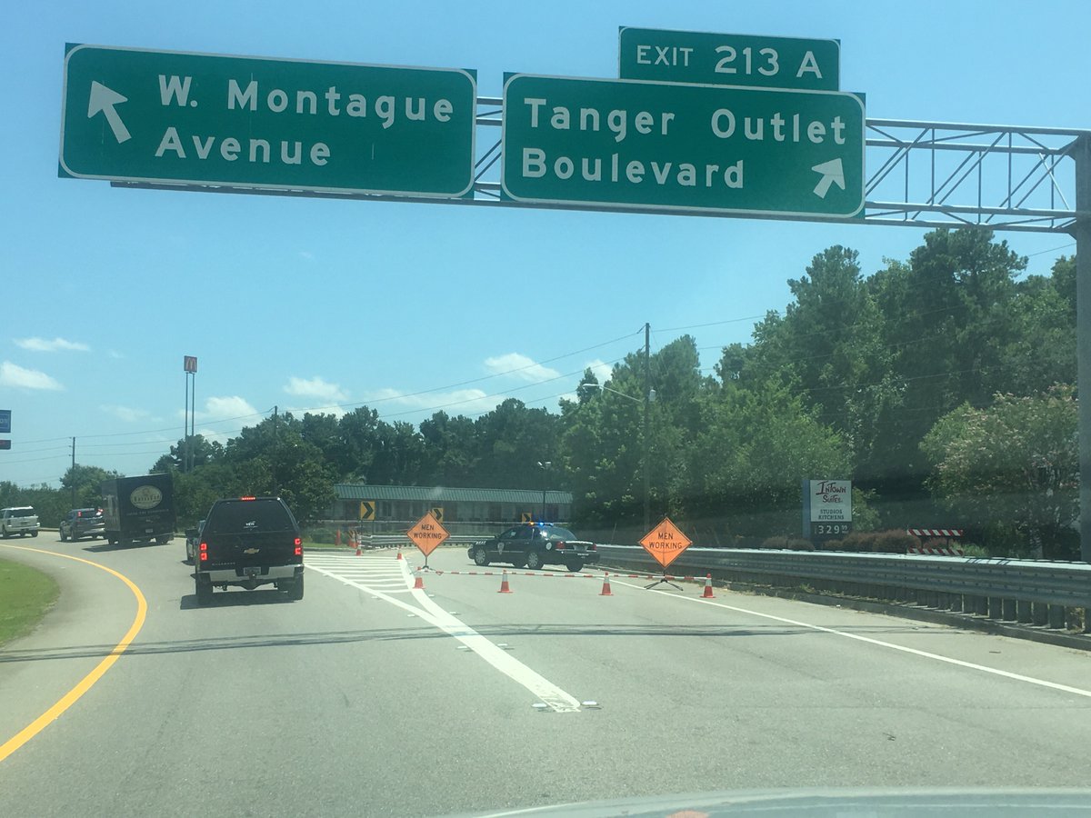 OccasionsGuide's tweet image. RT @NCPD: I-26 East offramp to Tanger outlet closed until approx 5pm. Use International Ave entrances.  #chstrfc ^44