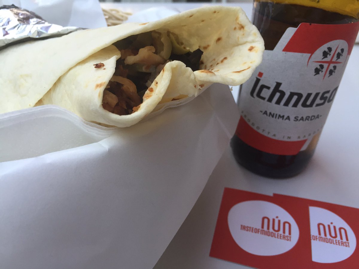 Ventura_Stefano's tweet photo. Kebab e birra sarda 👍 @nunmilano https://t.co/quWWg5ZiZq