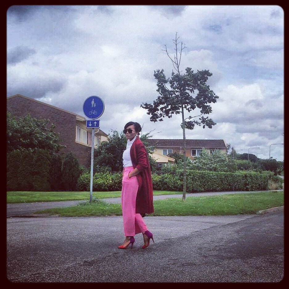 malistylish's tweet photo. On my way to meet up with ma girls after work @quiet sweet Oxie #Sweden https://t.co/7Ewu4s2j6w