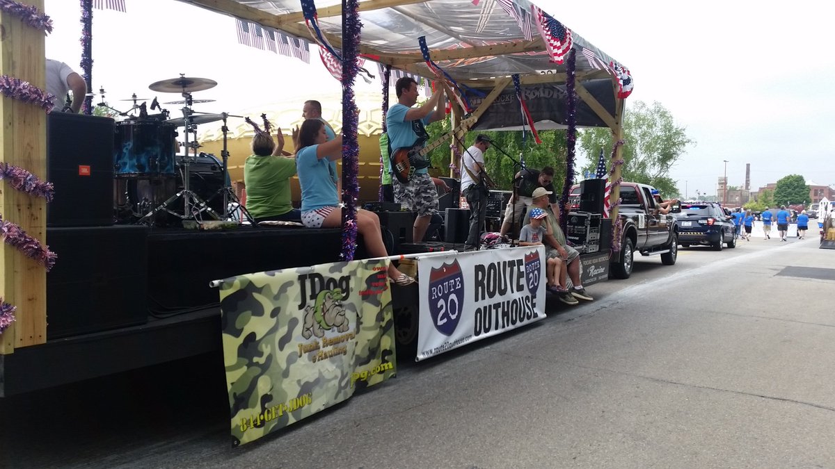 JDogRacine's tweet photo. Great 4th weekend! JDog Racine drove the float with Rt. 20 Outhouse, Porcaro Ford and Well Known Strangers! https://t.co/g49Fx3rRie