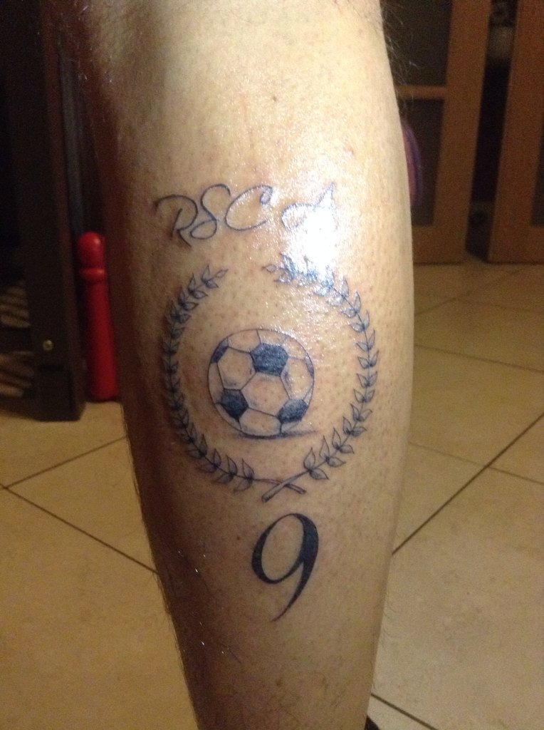delfossejerome's tweet photo. Cambio de club pero siempre detras El artista @matisuarez9 @Maguiolave @___DIMI____ 😉.jerome es listo.@_LBDTW_ https://t.co/hsacmPeB7f