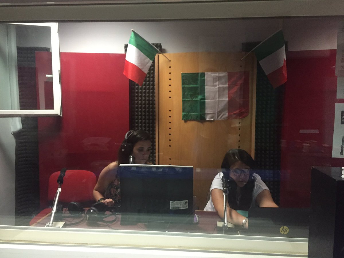 RadioSapienza's tweet photo. Comincia #NottiEuropee! Seguite il prepartita di #PortogalloGallescon @Roberta_Toce e @marzibu! #Euro2016 https://t.co/zo8quLiB3R