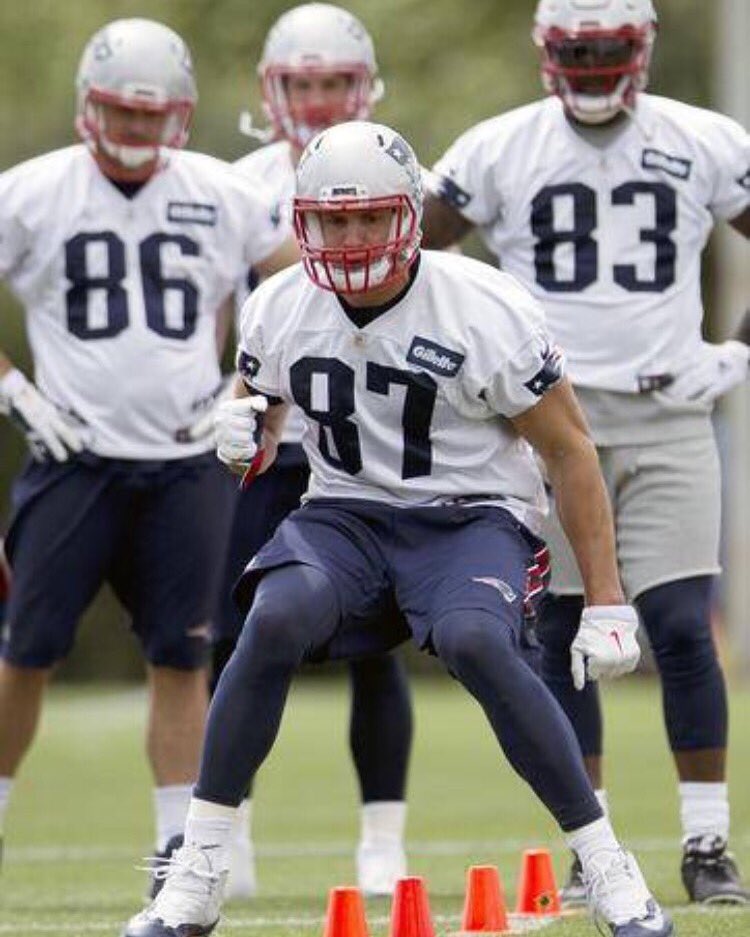 RobGronkowski's tweet photo. Ahh start of football season right around the corner! Can't wait to be back on the grind with the boys! https://t.co/ah3jPwBWrj