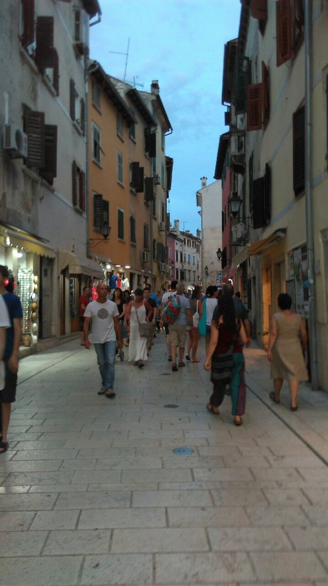 josipaudovicic's tweet photo. #summer #sea #fun #rovinjsstreets 
#loverovinj #visitcroatia #housemarijarovinj https://t.co/PBwAMX1xop