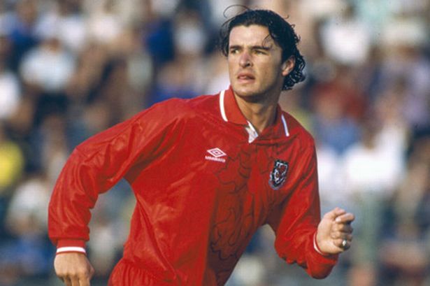 simonnpla's tweet photo. tonight a guy will be so proud #PORWAL #GarySpeed https://t.co/1sVVUwFK67