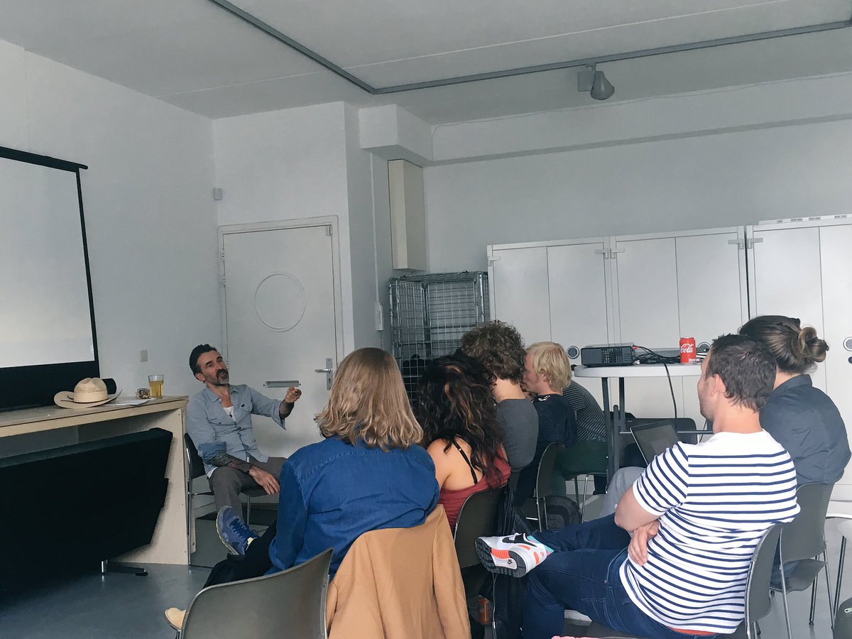 Werksessie cinematografie door Guido v Gennep (Oorlogswinster, Lucia de B) voor TheOneVisionParty bij Budgetcam. ✍🏻