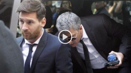 aldiacomec's tweet photo. #Messi29 y su padre, condenados a 21 meses de cárcel por fraude fiscal - https://t.co/nwNxxTfU8U https://t.co/k4lP9PUEfk