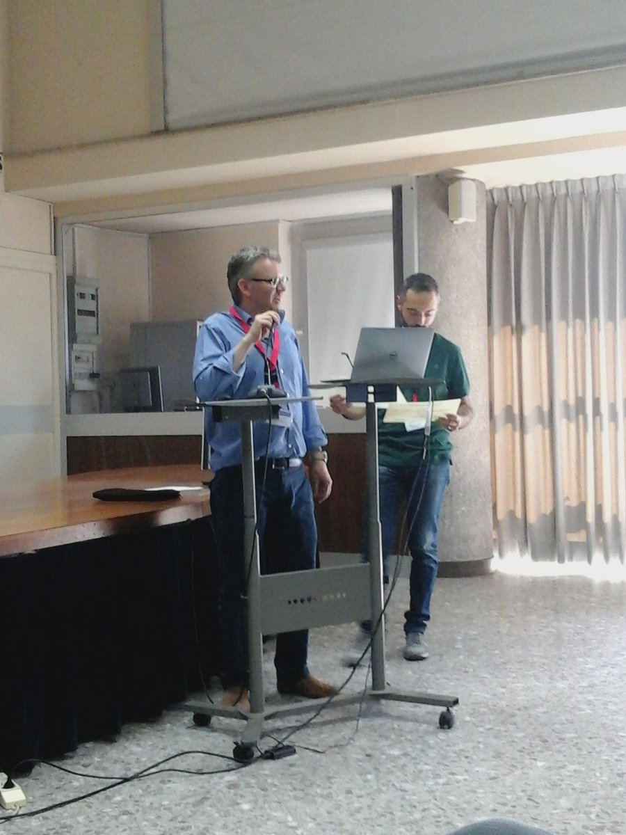 IrcSocial's tweet photo. #ASICIMeeting #premiazione #migliorpresentazione #giovani #researchgate https://t.co/mmiUJcqig3