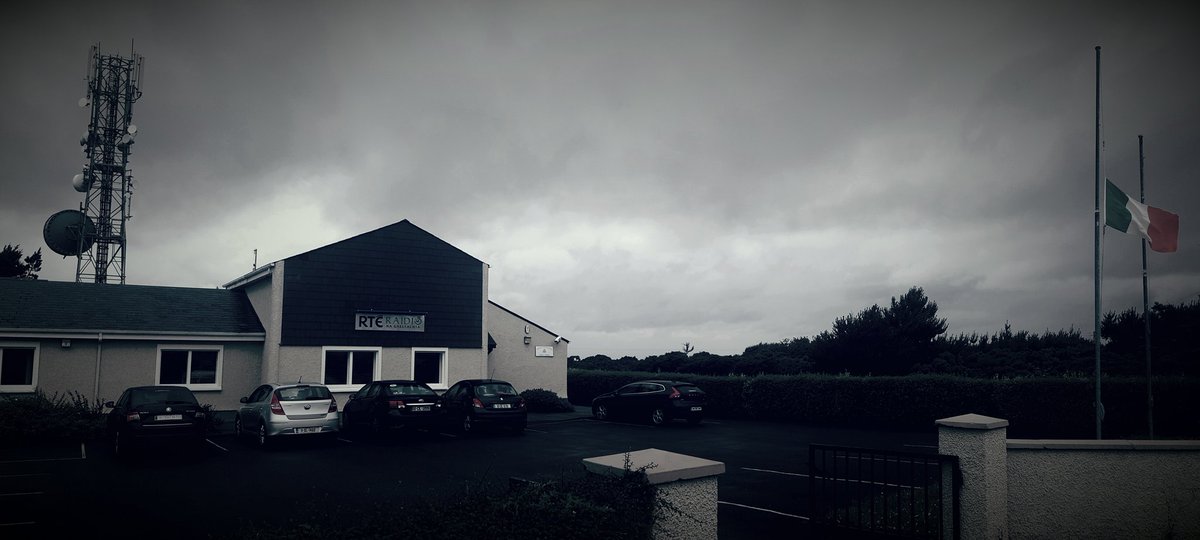 HMFerry's tweet photo. Brat na hÉireann ar leath chrochadh ag stiúideo @RTERnaG i gcuimhne ar Shéamus Mac Geidigh a d'imigh uainn Dé Luain. https://t.co/npBD8HVWfm