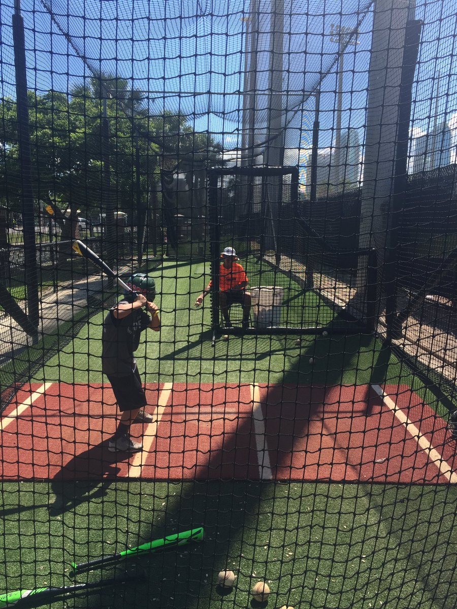 UTampaBaseball's tweet photo. Still 3 weeks left of camp. Sign up at https://t.co/OaPeyIBHad https://t.co/xII7jGVZxR