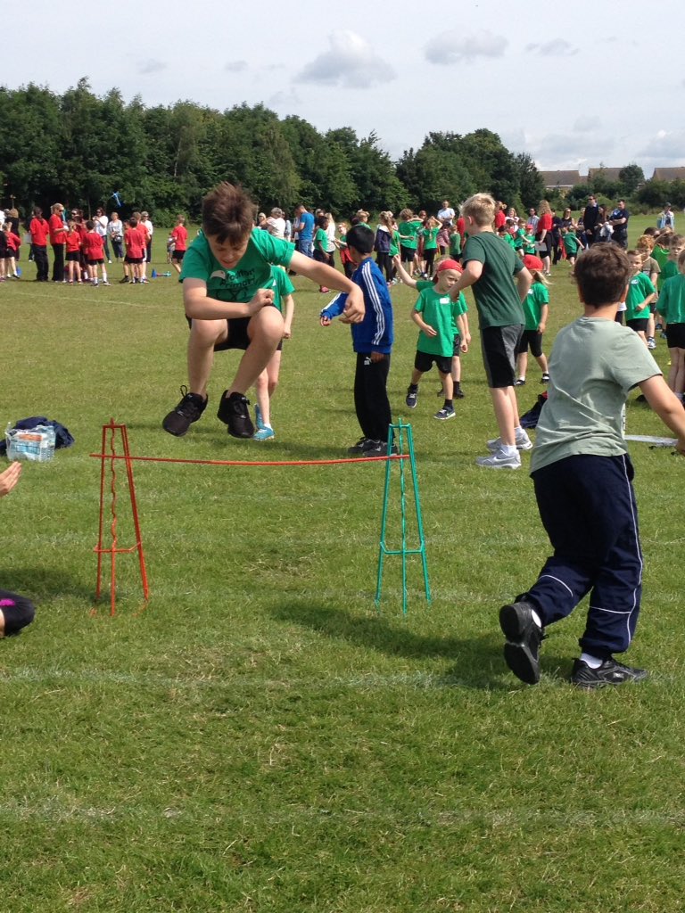 toonstef's tweet photo. @WoottonPrimary Thanks for another fab sports day - my last one 😢 https://t.co/pe8uzdecEa