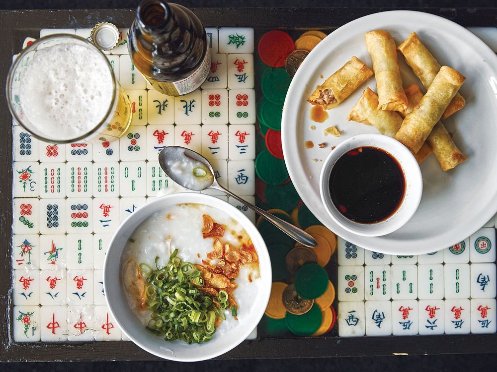SAVEURMAG's tweet photo. Where to get your crispy pata and stewed oxtail fix in Chicago’s north suburbs https://t.co/OD4ZWu3dbs https://t.co/JGCfN5I4cN