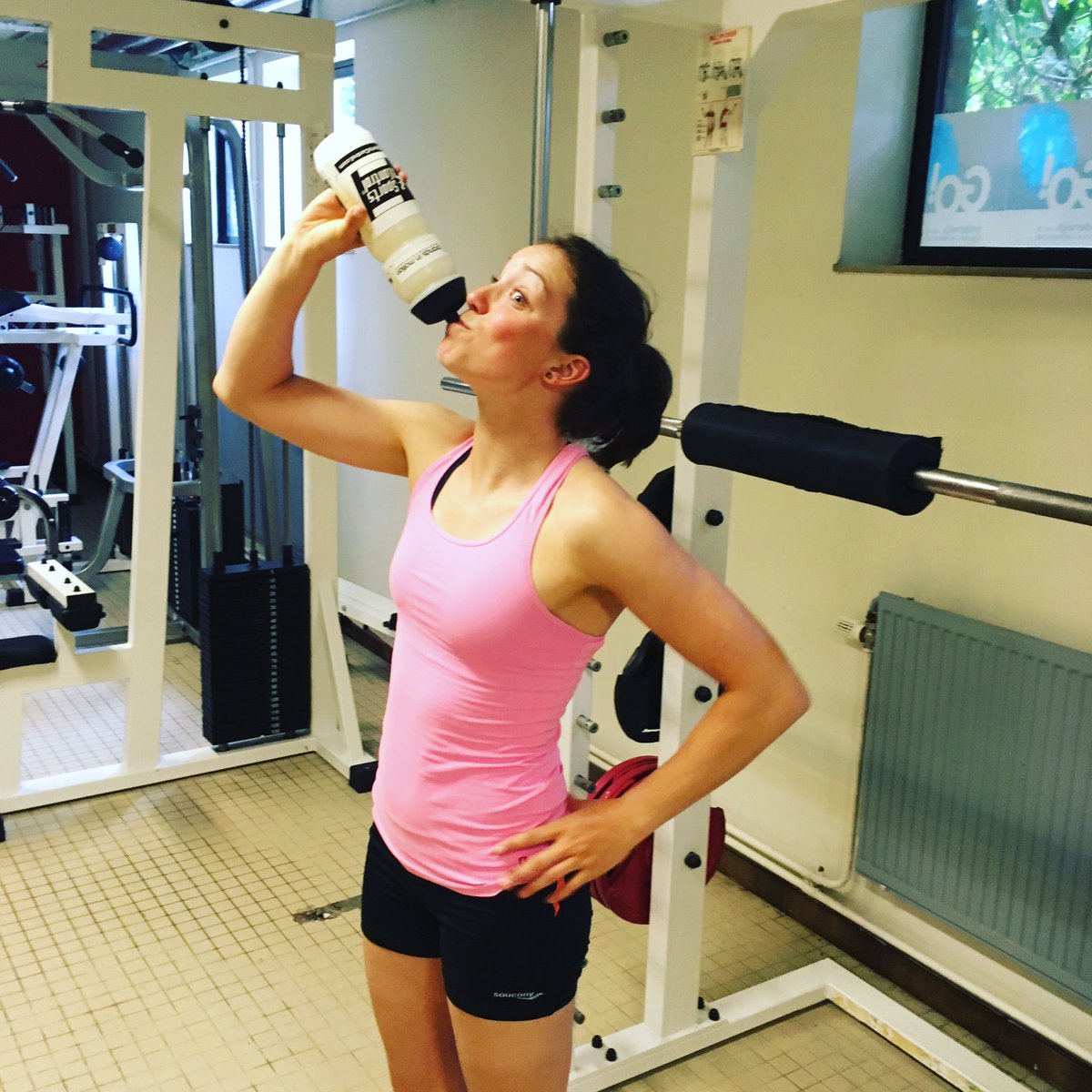 SofieHooghe's tweet photo. Best way to recover after a π session is with a Sportscontrol recovery shake and a big smile! #sportscontrol #lttd https://t.co/g165y5ymNG