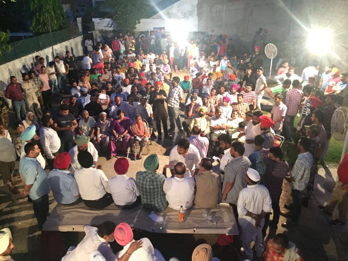 ErLakhvir's tweet photo. @PunjabDaCaptain
#mission 2017
#Parvinder #Lapran
#HalkaAttam Nagar #Ludhiana  #Punjab @punjabkesri @JagbaniOnline https://t.co/m0cDP7Vzri