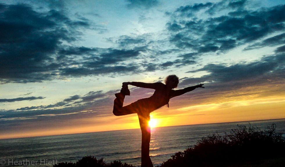 The Best Nontoxic #Sunscreens to Use All Summer by <a href="/mindbodygreen/">mindbodygreen</a> <a href="/ewg/">EWG</a> mindbodygreen.com/0-25658/the-be… #sunprotection #skin