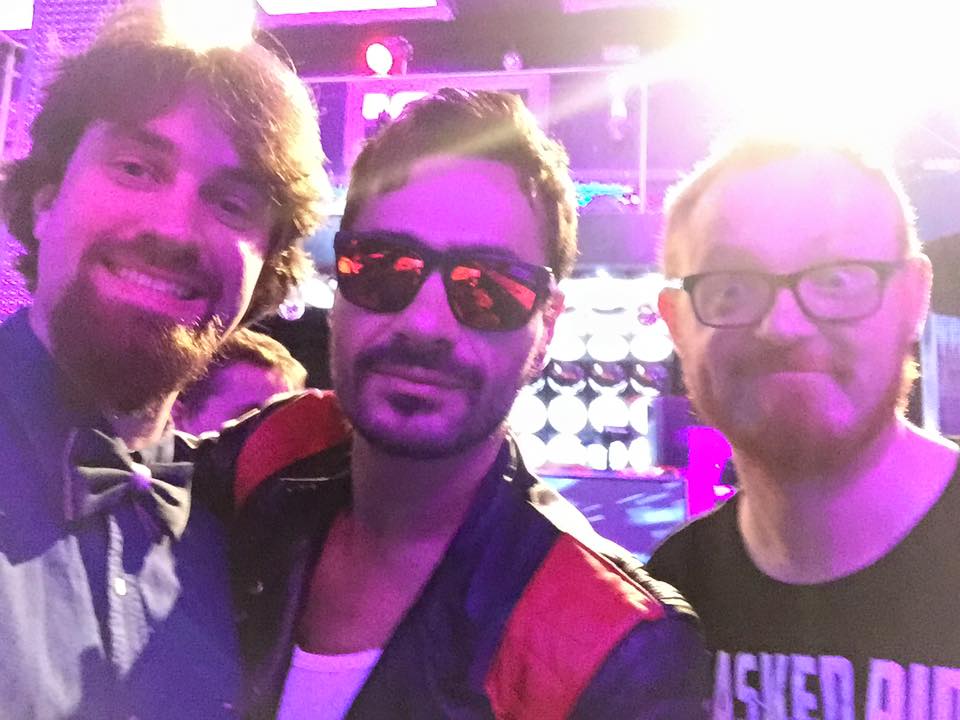 SundayPistols's tweet photo. [SATURDAYMAN] Photos des chanceux figurants > lien! https://t.co/nf7dDDezLZ @DoyobiSentai  #SaturdayMan #80s #tvshow https://t.co/fbwuSQ7RjW