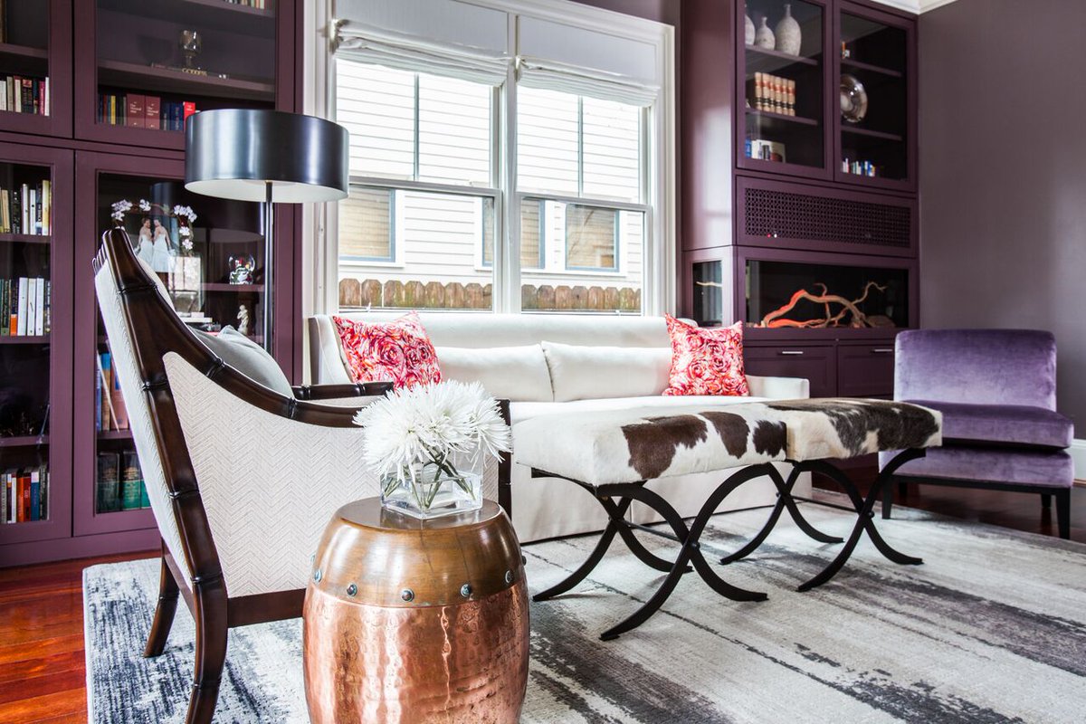 LauraUInc's tweet photo. How fabulous is this ottoman by @ArteriorsHome? #DesignObsession https://t.co/og2jhEH6wU