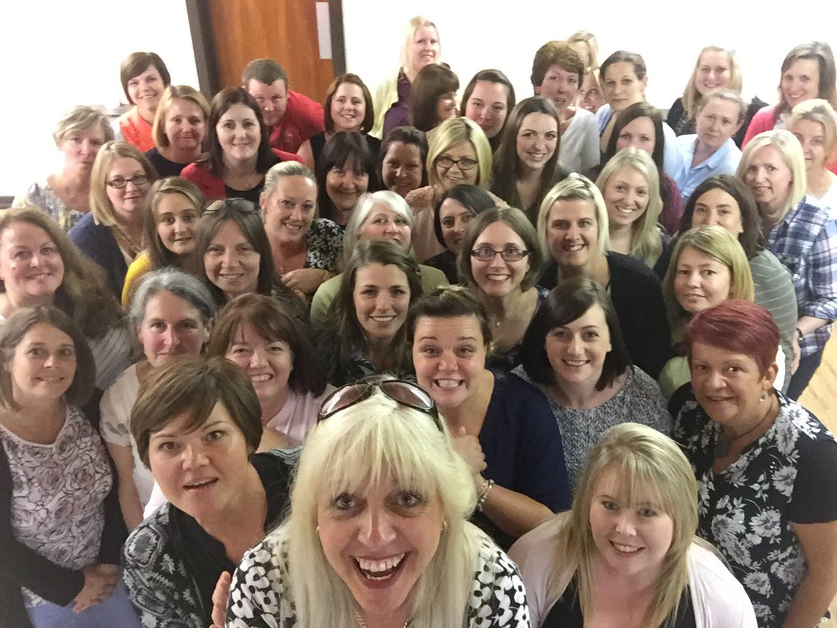 jen_roch's tweet photo. @honor_rhodes @SusiearfrynLunt @Gailparenting @HBeverleyirvine @FlintshireCC #Flintshirefamiliesbettertogether https://t.co/lAxS79wAup