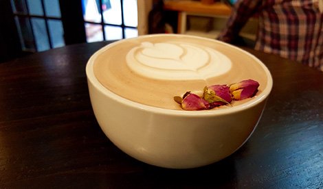 Spotlight on: <a href="/Groundednyc/">Grounded Coffee</a> - Pictured: Rose Hot Chocolate  eatingnaturallynyc.com/business-direc… <a href="/SlowFoodNYC/">Slow Food NYC</a> <a href="/nytfood/">NYT Food</a> <a href="/EaterNY/">Eater NY</a>