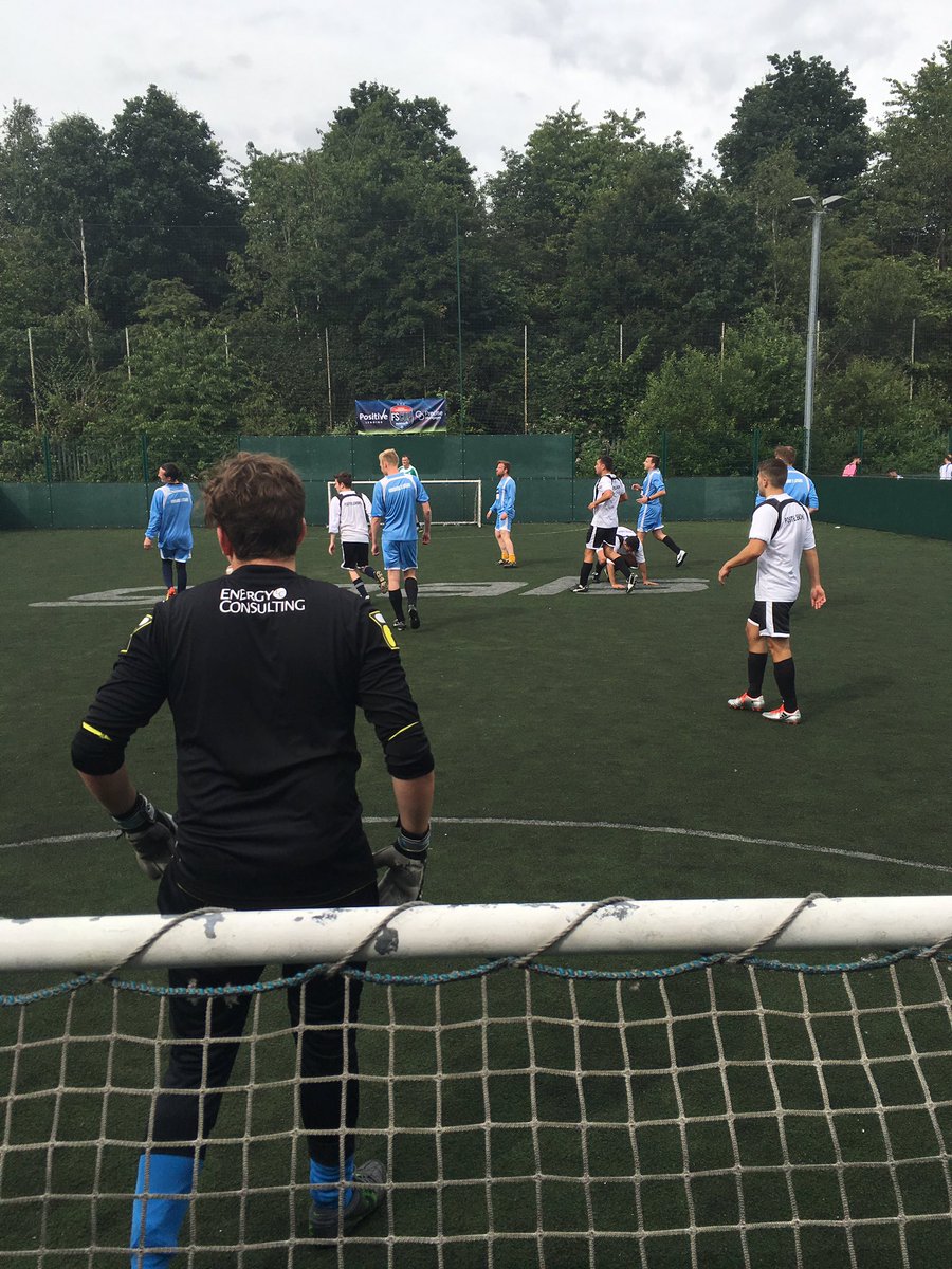 emmaroberts_84's tweet photo. @PositiveLendUK and Uinsure in the final! Playing for a plate! Great day at the @FS_Cup supporting @WellChild 😀 https://t.co/f1lgtgIQ2p