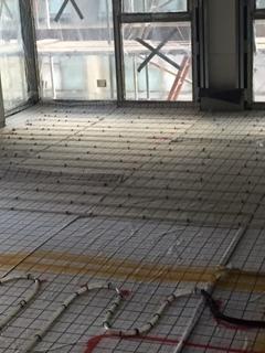 TCS_Screeding's tweet photo. Greenwich Peninsula, Ardmore Construction 13,000m2 of Screed and UFH carried out by our in house fully trained teams https://t.co/4HgZxHKTVa