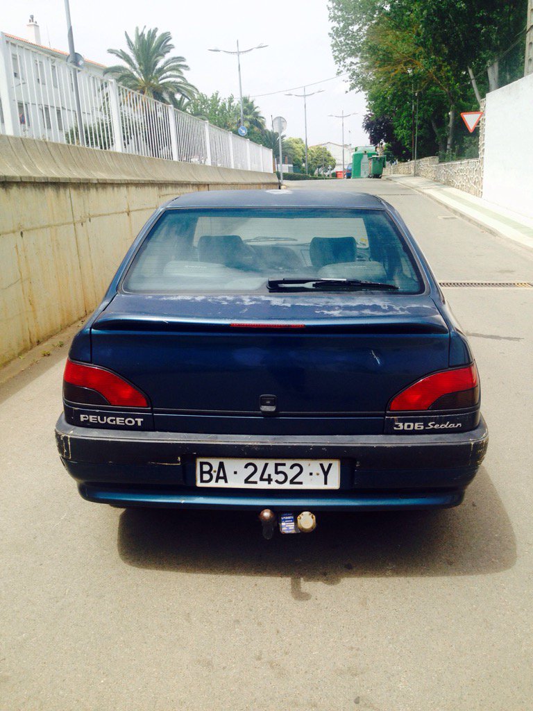 clinicadelpie3's tweet photo. ¡Me gusta! "PEUGEOT 306 Sedan" en #wallapop https://t.co/xtfGSdlRSy https://t.co/l9IVk118tY