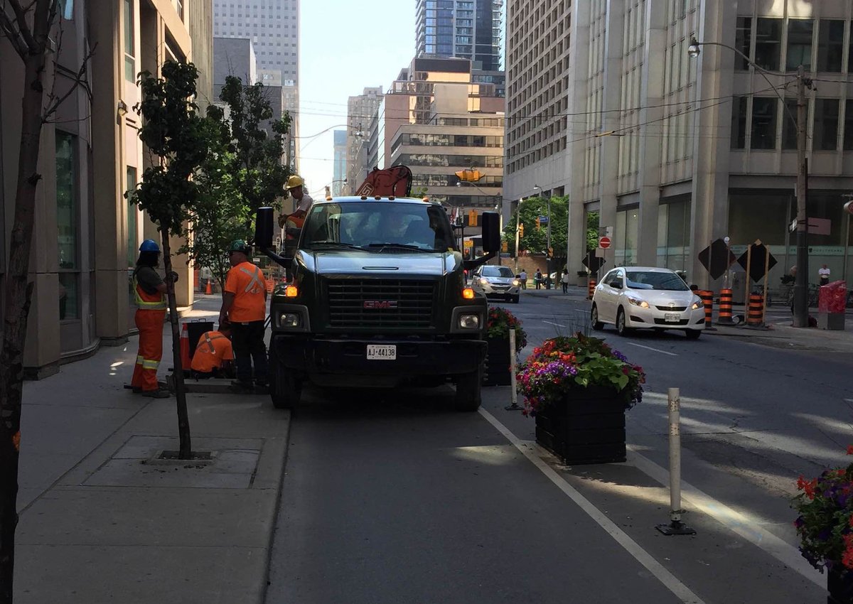 BikeSafetyTo tweet picture