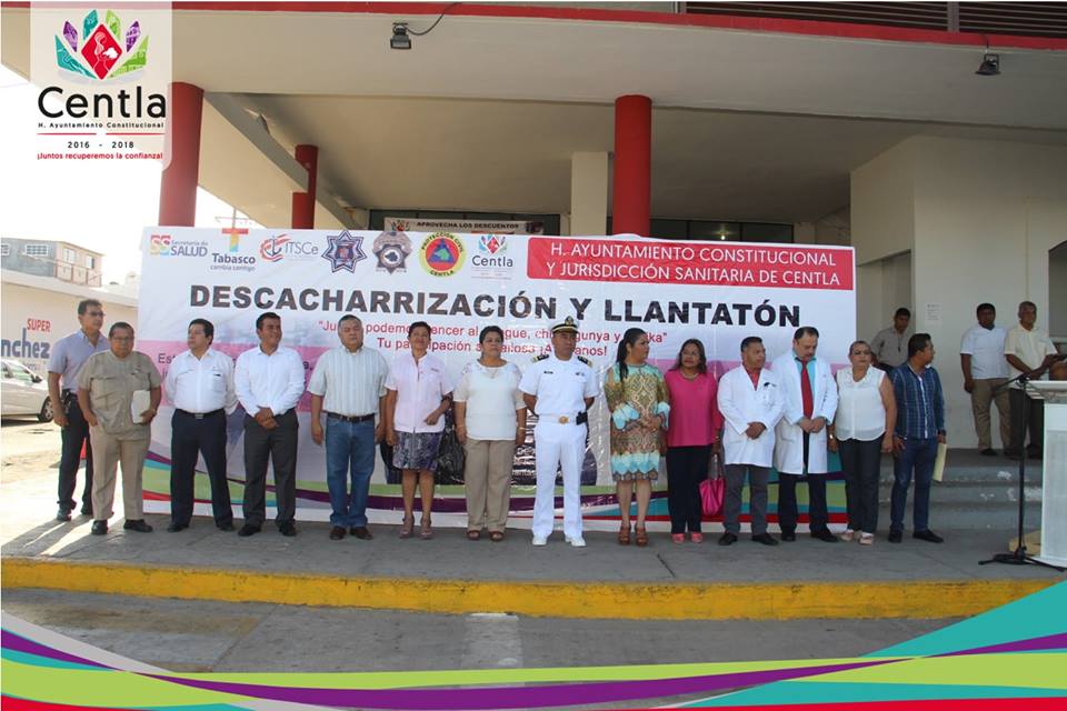 H_aytocentla's tweet photo. REALIZA GABRIELA SANLUCAS EL PRIMER BANDERAZO DE DESCACHARRIZACION Y LLANTATON @DiarioPresente_ @TabascoHOY https://t.co/9D1dxiAeHp