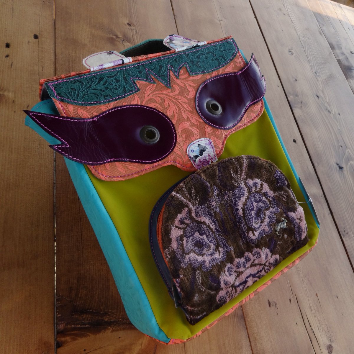 Sariskiz's tweet photo. #handmade #purses #backpacks #sleeves #shoes #qualitymaterials #lovingyourstyle #beunique at https://t.co/7TgxJtKNtf https://t.co/aw0fOBqlrd
