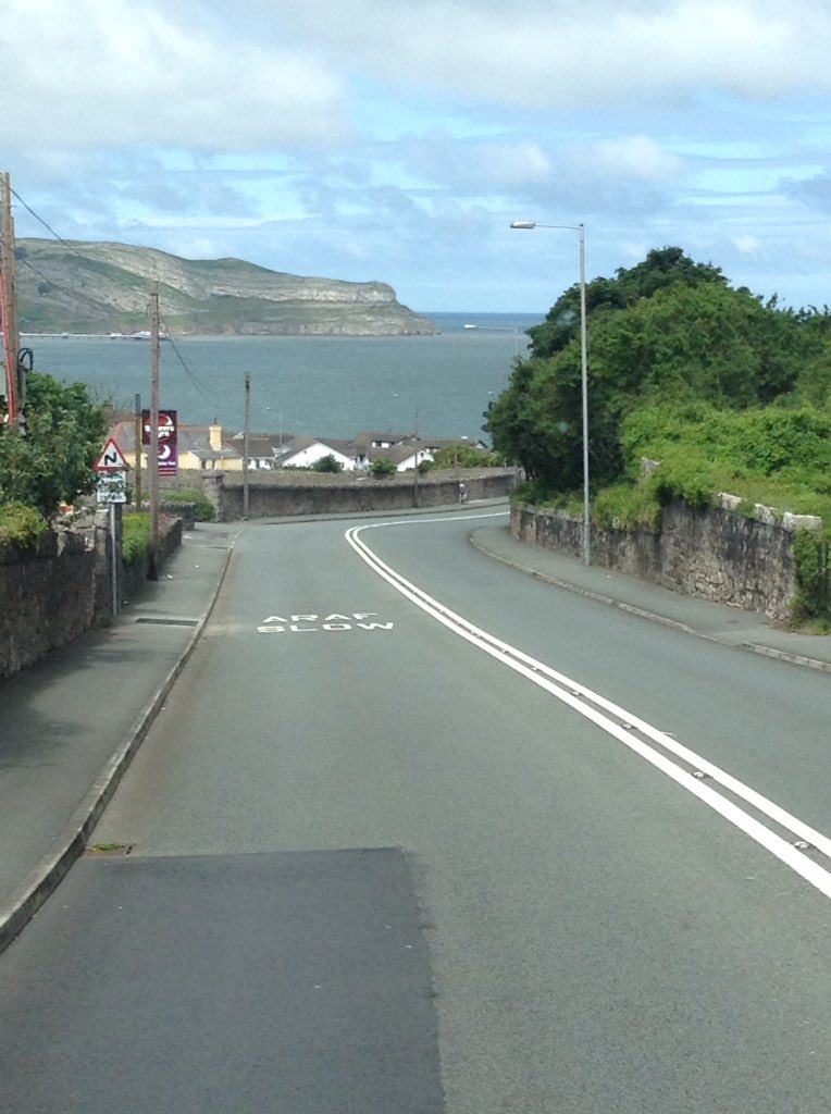WGN_Community's tweet photo. we asked people to join a trip to Llandudno #connectingneighbours #makingfriends @wythenshawe_chg @ProphetBrand https://t.co/ggXraAUqoA